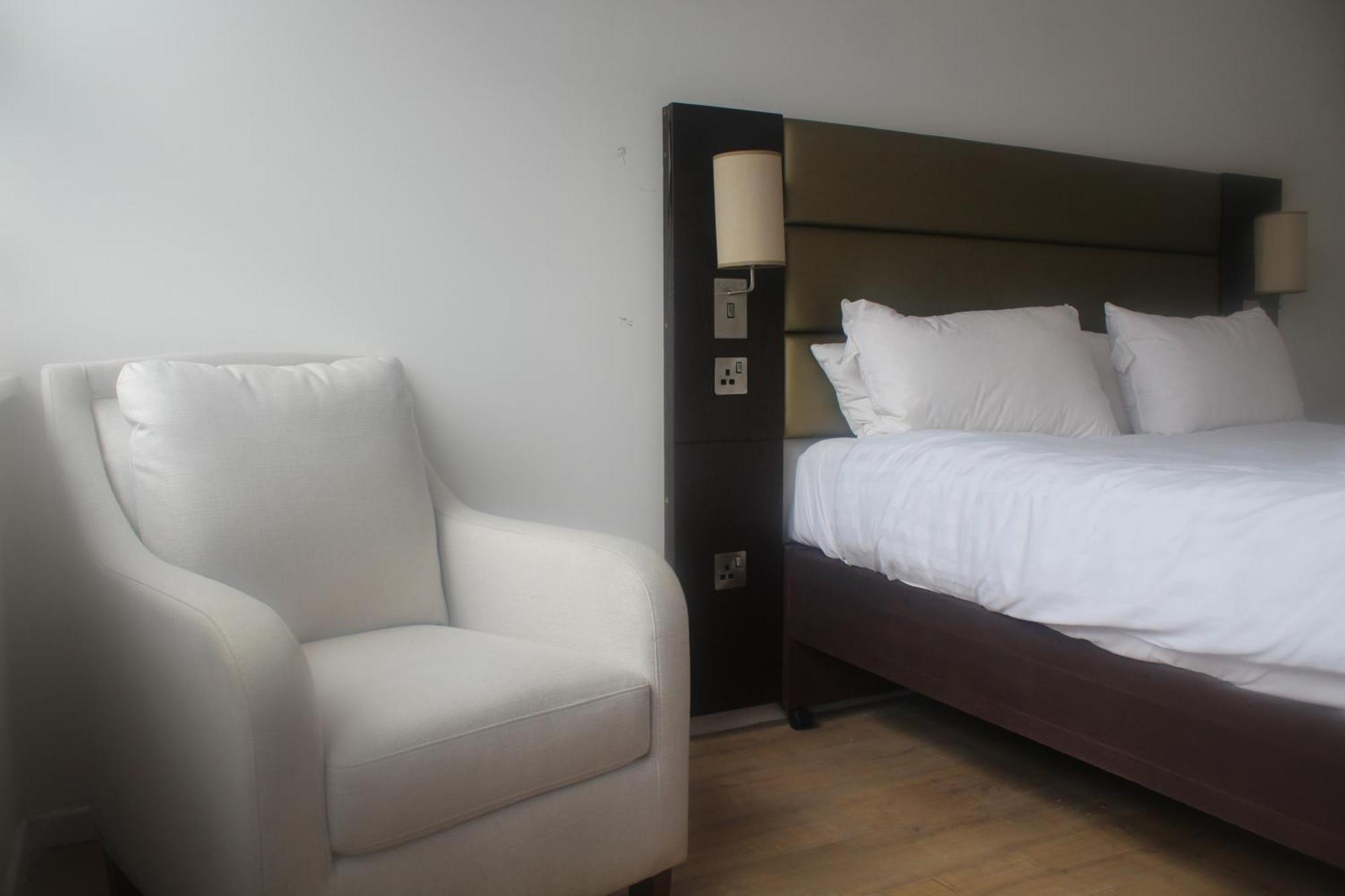 Flat 404 One Bedroom Apartment *